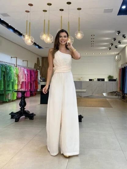 Macacão Glamour – Sofisticação e Estilo para Ocasiões Especiais Macacão Glamour MRL-055 Miralleve