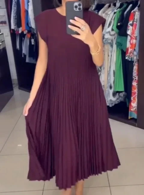 Vestido Plissado Elégance™ em Malha Viscoelástica / Conforto e Sofisticação para Qualquer Ocasião!