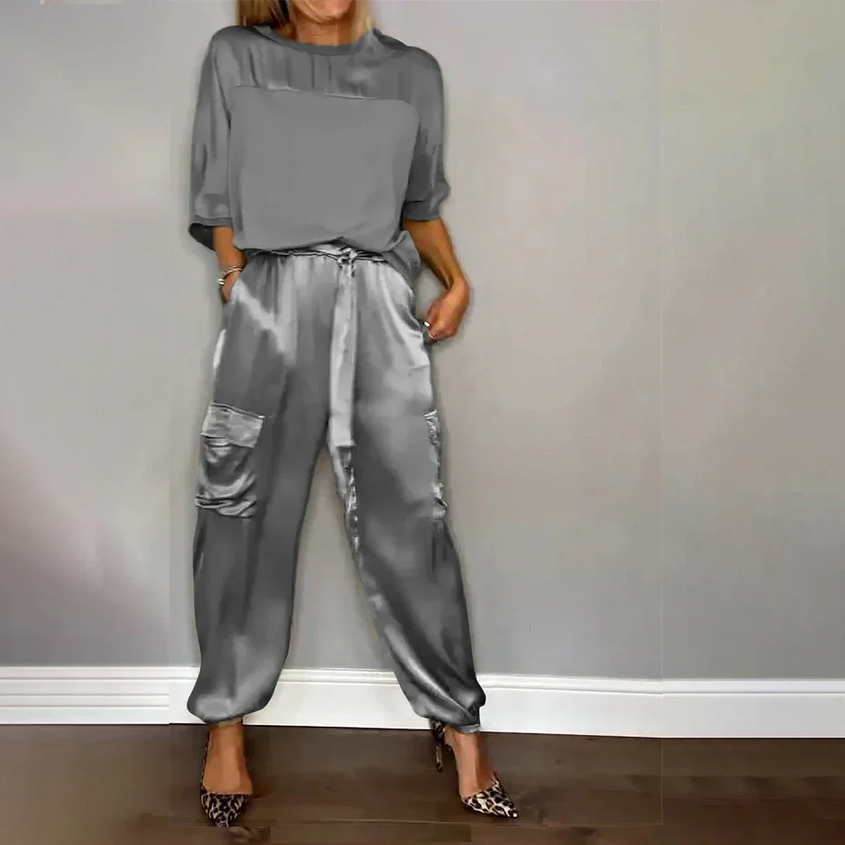 [OFERTA BLACK FRIDAY🔥] Conjunto Calça e Blusa Melina - Frete Grátis Exclusivo